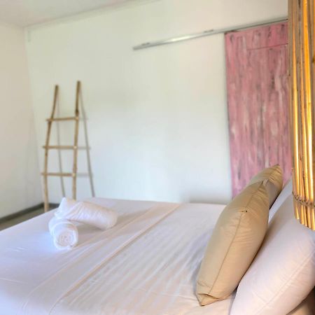 Sky Breeze Hotel Unawatuna Bagian luar foto