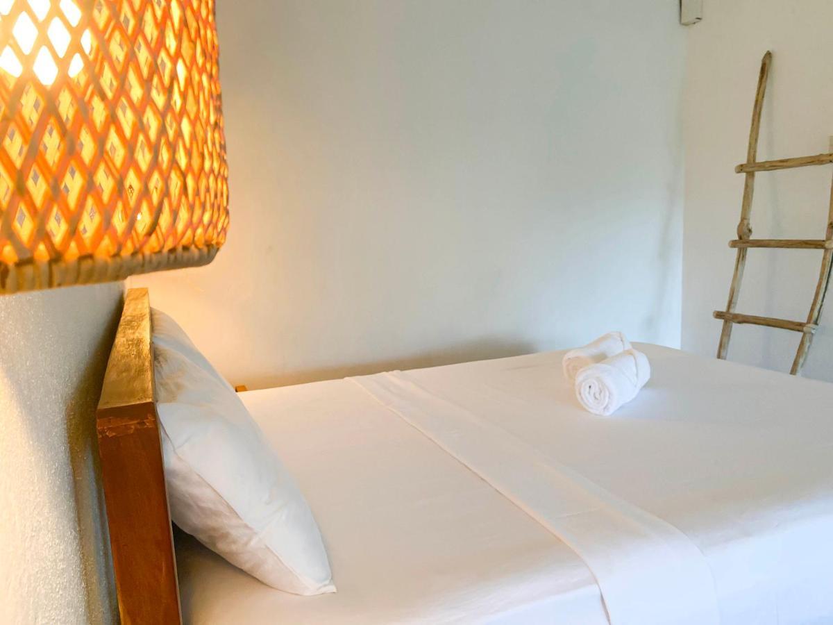 Sky Breeze Hotel Unawatuna Bagian luar foto
